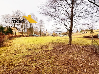 Prodej  stavebního pozemku 2 180 m²