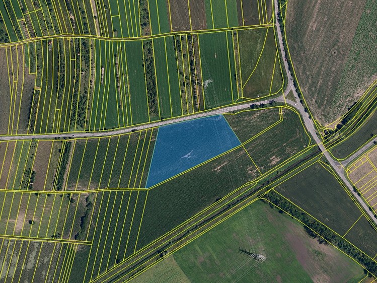Ділянка на продаж, 20 388 м² (1 з 3)