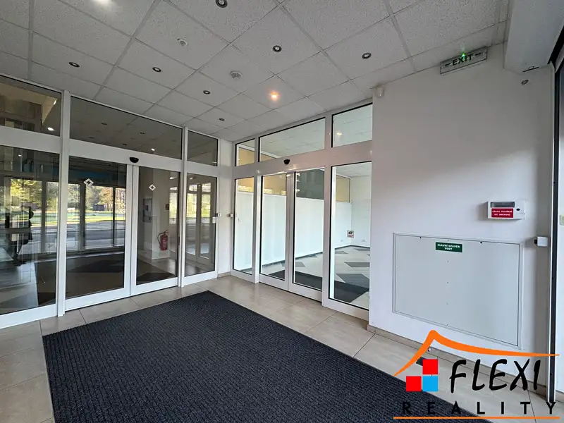Pronájem kanceláře 390 m², Ostrava – náhled fotky 3