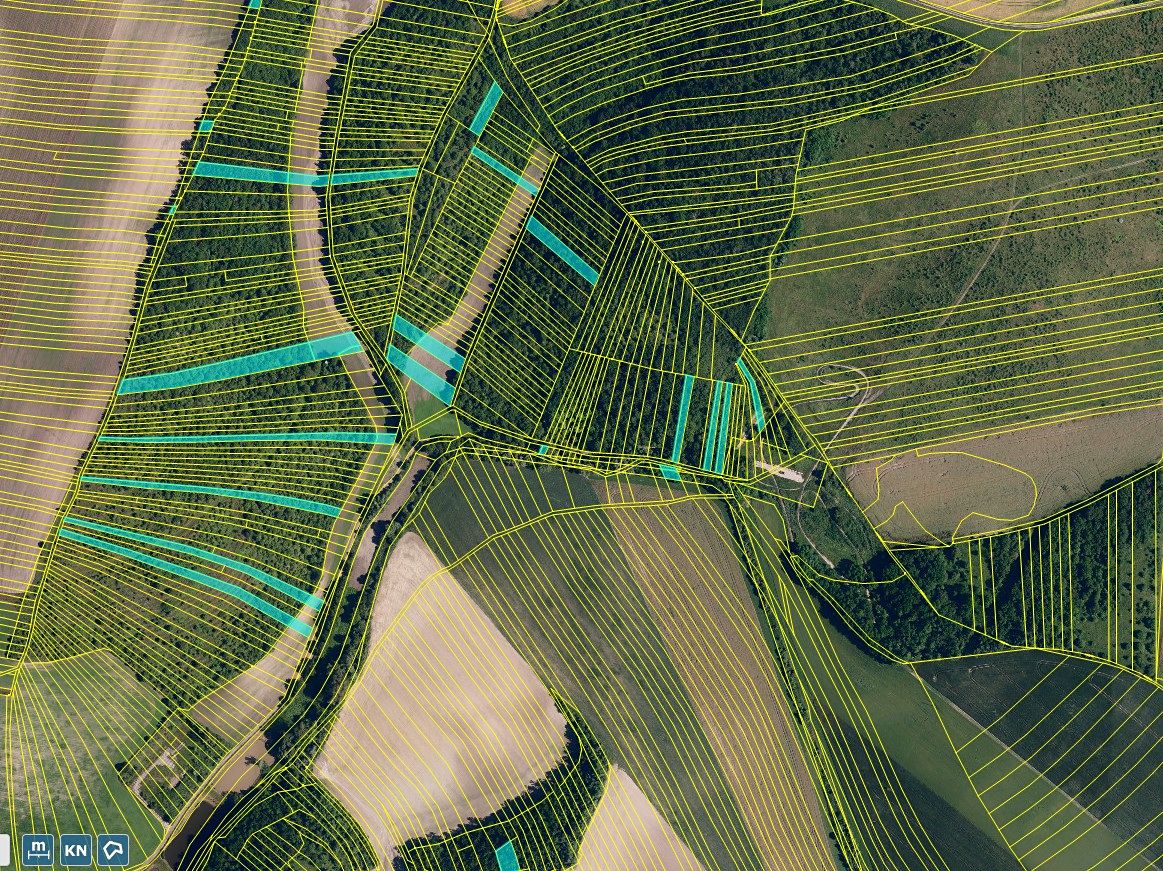 Prodej pole 24082 m²