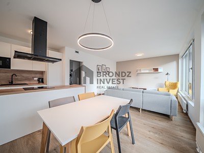 Pronájem bytu 3+kk 90 m² (Jednopodlažní) — photo 3