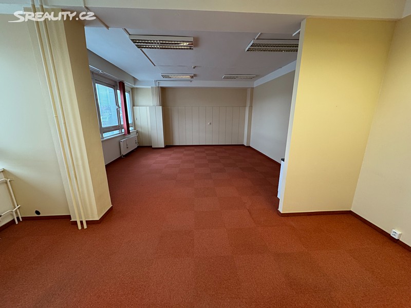 Pronájem kanceláře 89 m² – pohled 3