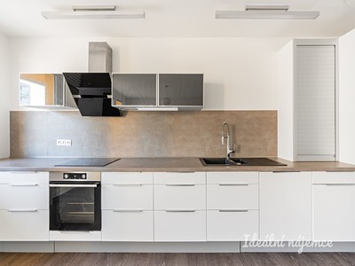 Pronájem bytu 3+kk 72 m²