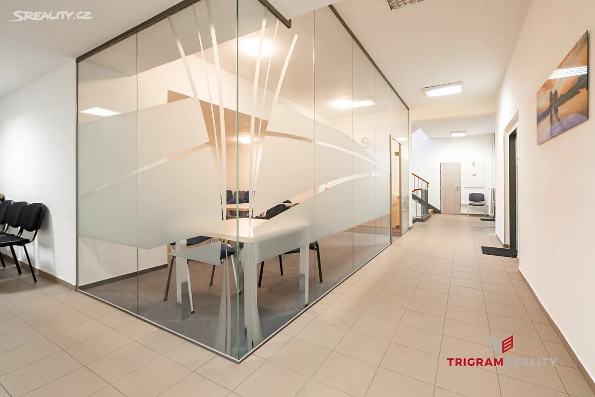 Pronájem kanceláře 31 m² – další