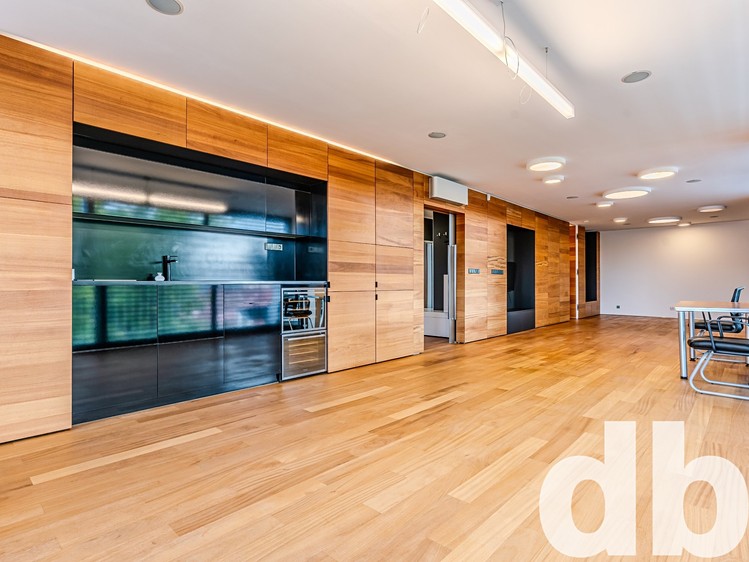 Комерційне приміщення в оренду, 260 м² (36 з 49)