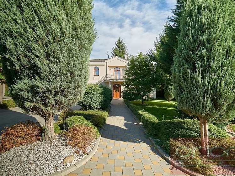 Haus zur Miete, 243 m² (14 von 15)