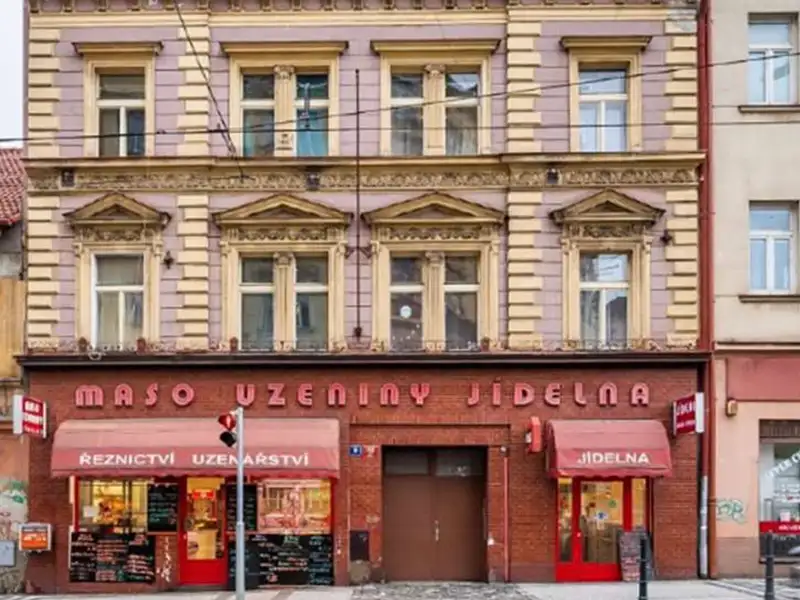 Prodej činžovního domu 960 m², Praha – náhled fotky 3