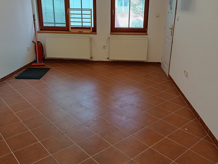 Gewerbefläche zur Miete, 24 m² (2 von 6)