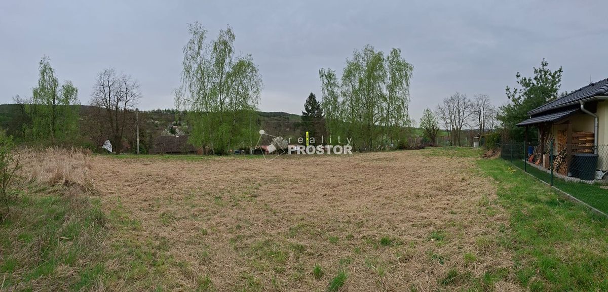 Prodej stavebního pozemku 900 m² – fotografie 4
