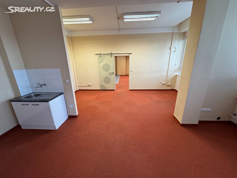 Pronájem kanceláře 89 m² – pohled 4