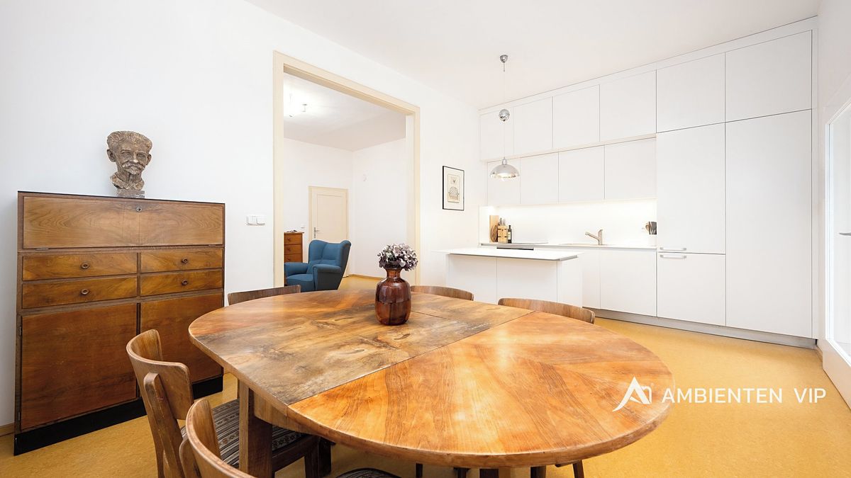 Prodej bytu 6 pokojů a více 171 m² – fotografie 3