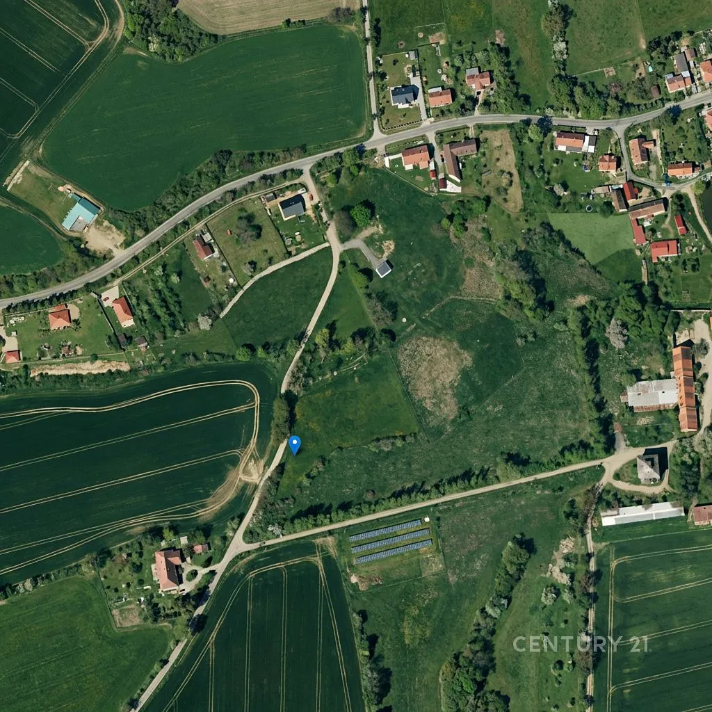 Prodej pole 1922 m²