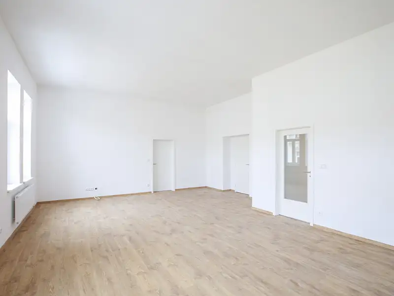 Prodej bytu 4+kk 105 m², Plzeň – náhled fotky 2