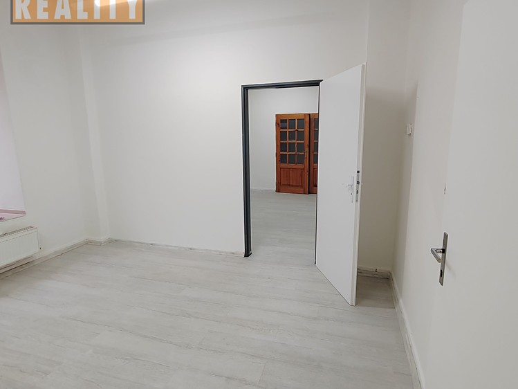 Комерційне приміщення в оренду, 45 м² (10 з 22)
