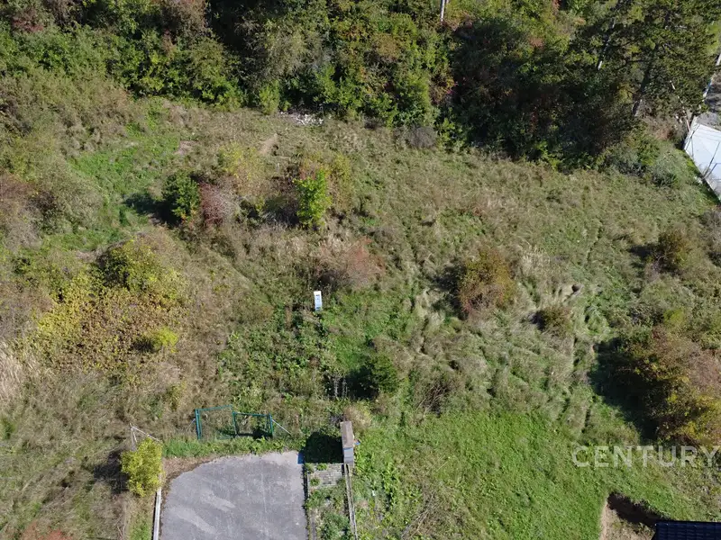 Prodej stavebního pozemku 827 m², Králův Dvůr – náhled fotky 3
