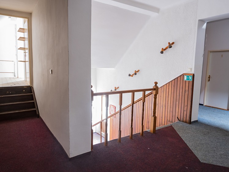 Будинок на продаж, 1 064 м² (32 з 93)