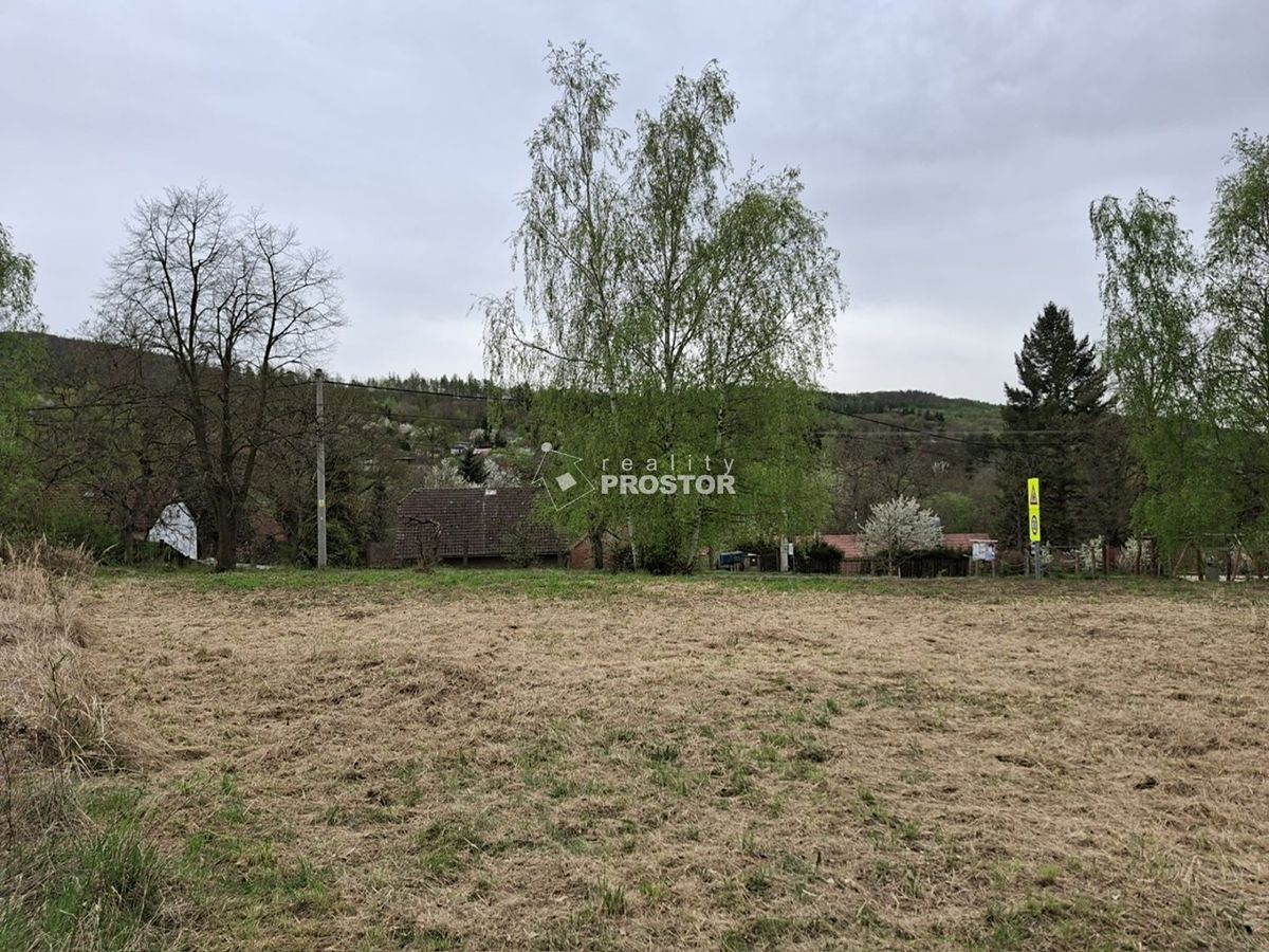Prodej stavebního pozemku 900 m² – fotografie 5