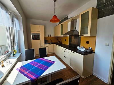 Pronájem bytu 2+1 65 m² (Jednopodlažní)