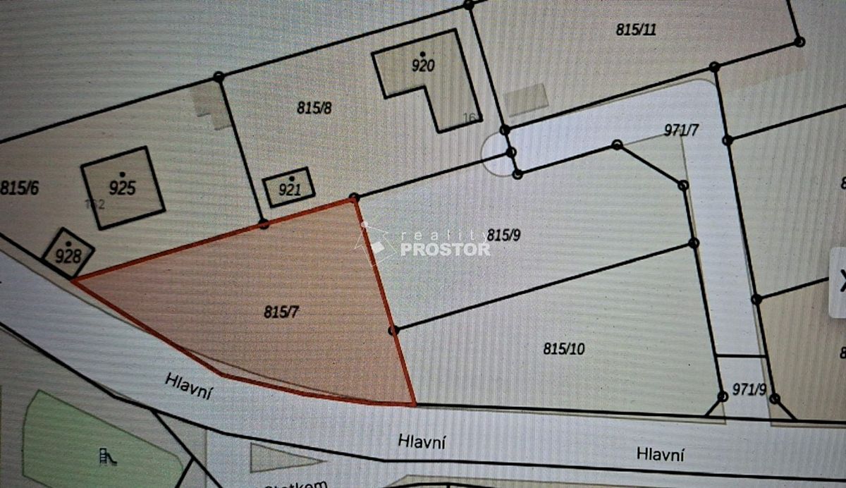 Prodej stavebního pozemku 900 m² – fotografie 2