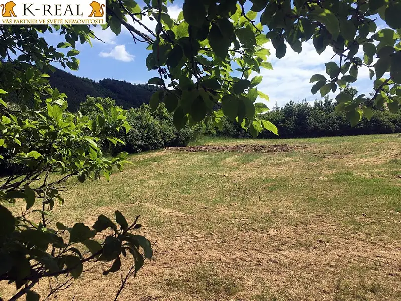 Prodej stavebního pozemku 3613 m², Koryčany – náhled fotky 2