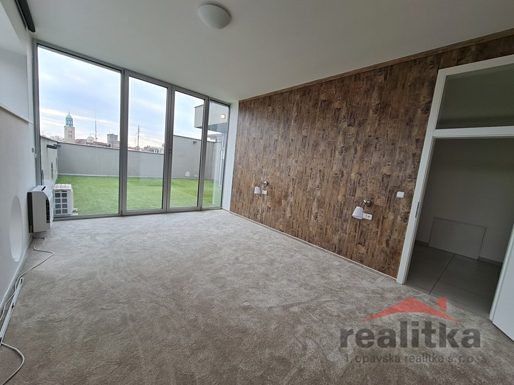 Квартира 3+kk на продаж, 137 м² (6 з 17)