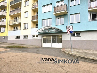 Prodej garážového stání 12 m²