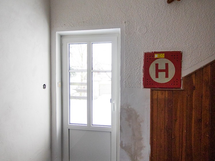 Будинок на продаж, 1 064 м² (30 з 93)