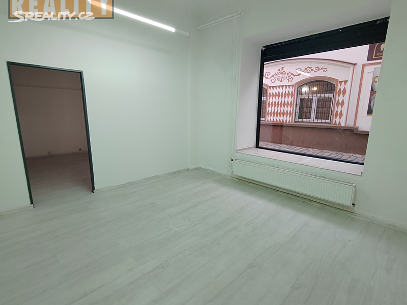 Pronájem obchodního prostoru 45 m² – pohled 5