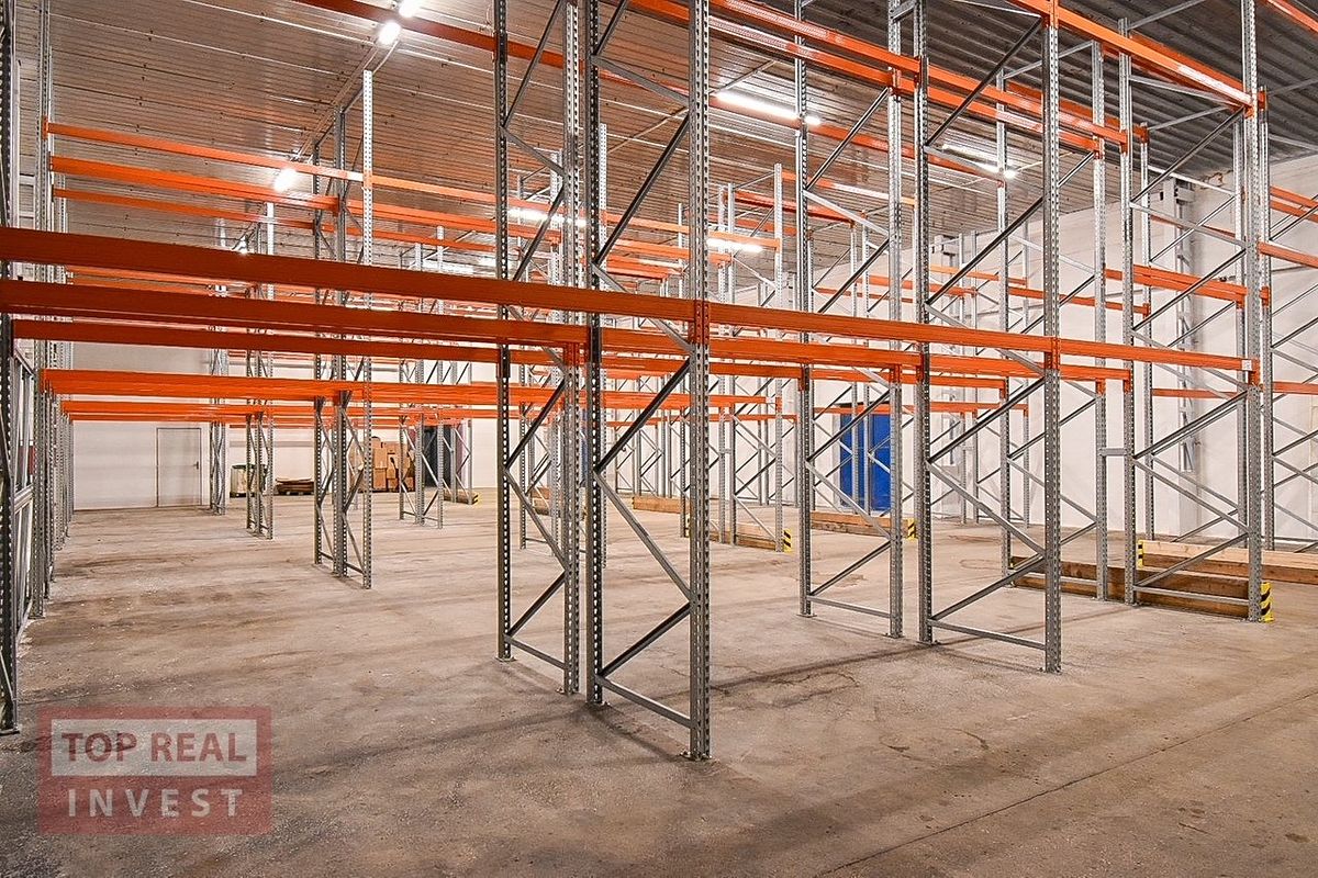 Pronájem skladového prostoru 276 m² – fotografie 2