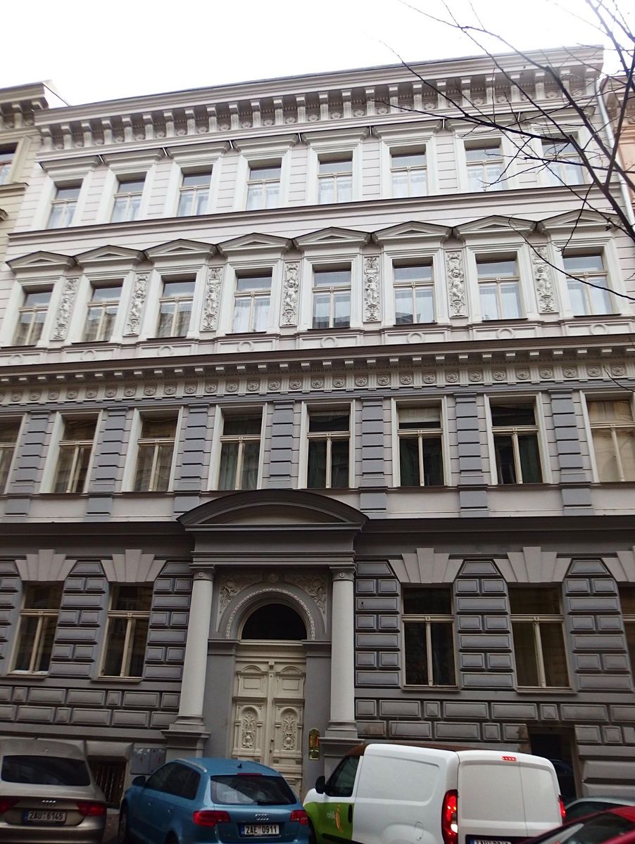 Prodej obchodního prostoru 157 m²