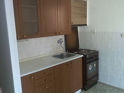 Pronájem bytu 1+1 35 m² (Jednopodlažní)