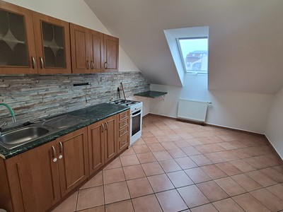 Prodej bytu 3+1 96 m² (Jednopodlažní) — photo 2