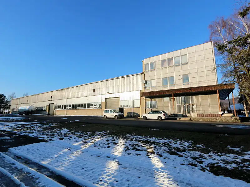 Pronájem skladového prostoru 17383 m², Lázně Bělohrad – náhled fotky 1