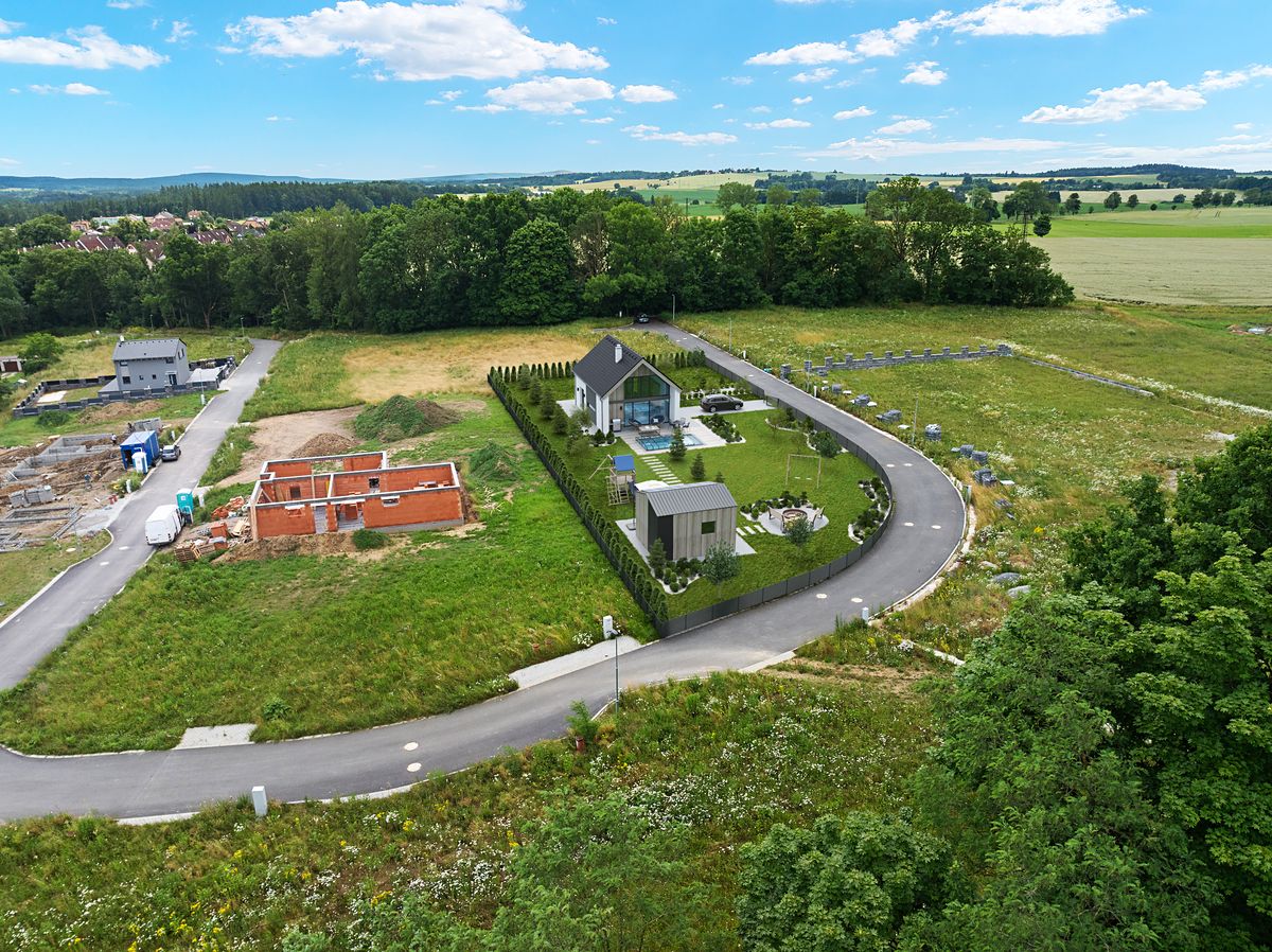 Prodej stavebního pozemku 1800 m² – fotografie 5