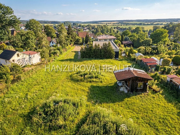 Grundstück zum Kauf, 825 m² (6 von 13)