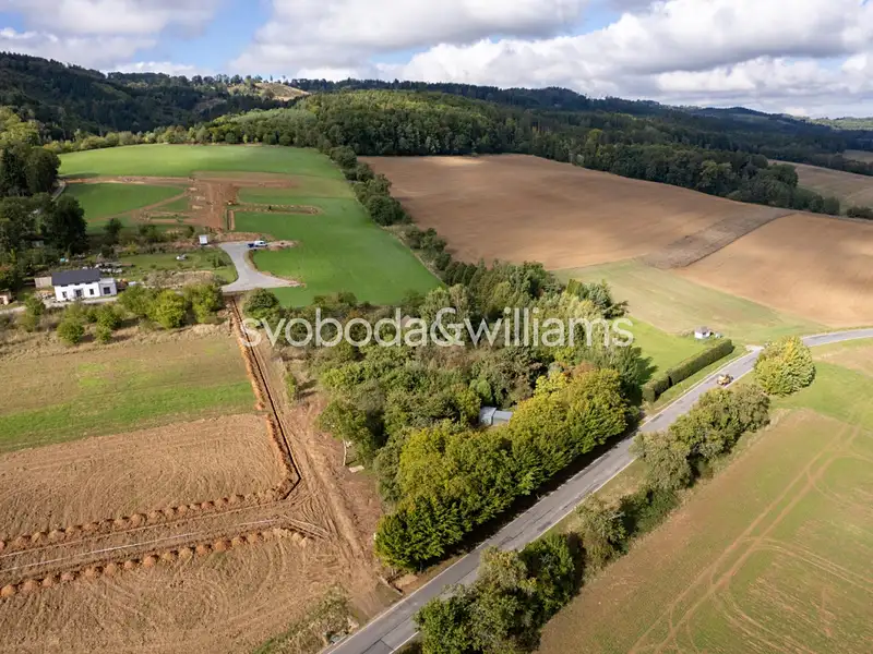 Prodej stavebního pozemku 4008 m², Křetín – náhled fotky 3