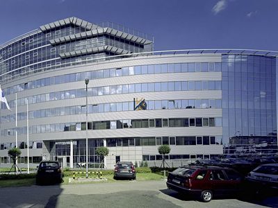 Pronájem kanceláře 300 m²