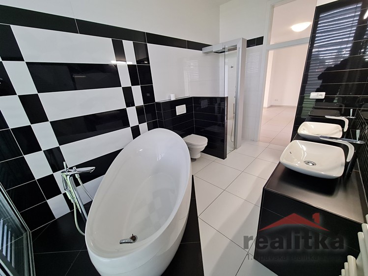 Квартира 3+kk на продаж, 137 м² (14 з 17)