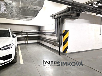 Prodej garážového stání 12 m² — photo 2