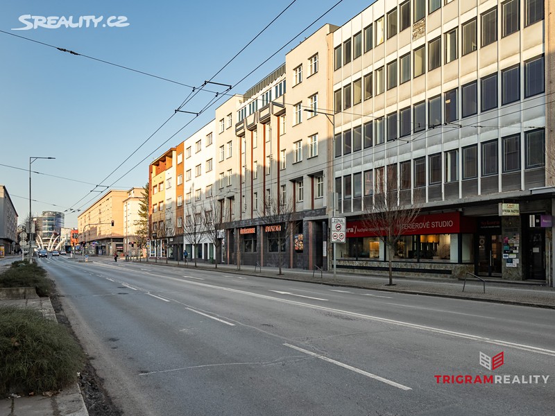 Pronájem kanceláře 31 m² – pohled 2