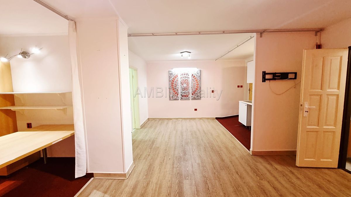 Pronájem kanceláře 60 m² – fotografie 5