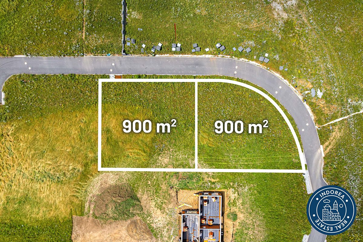 Prodej stavebního pozemku 900 m² – fotografie 3