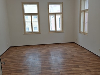 Pronájem komerčního prostoru, 41 m² (3 z 11)