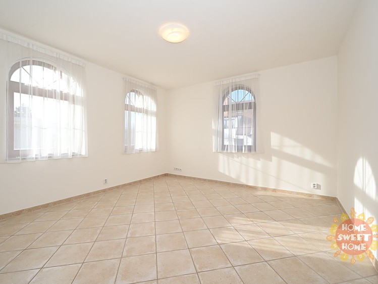 Haus zur Miete, 243 m² (11 von 28)