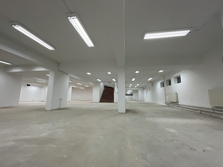 Gewerbefläche zur Miete, 435 m² (2 von 5)