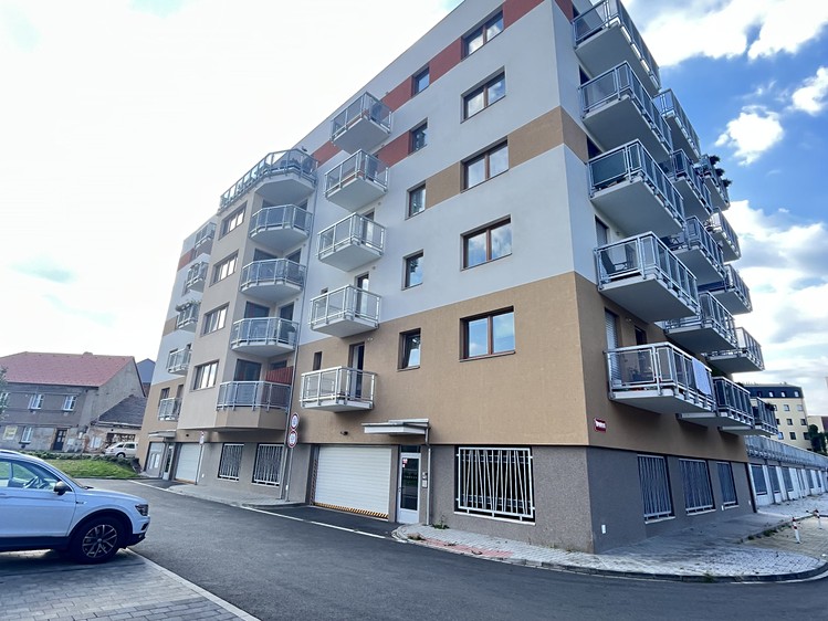 Нерухомість в оренду, 15 м² (1 з 3)