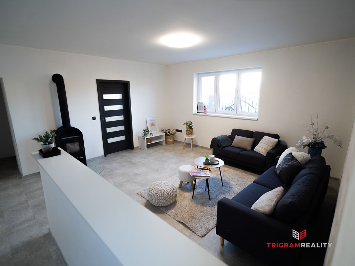 Prodej rodinného domu 117 m², pozemek 1554 m² – fotografie 2