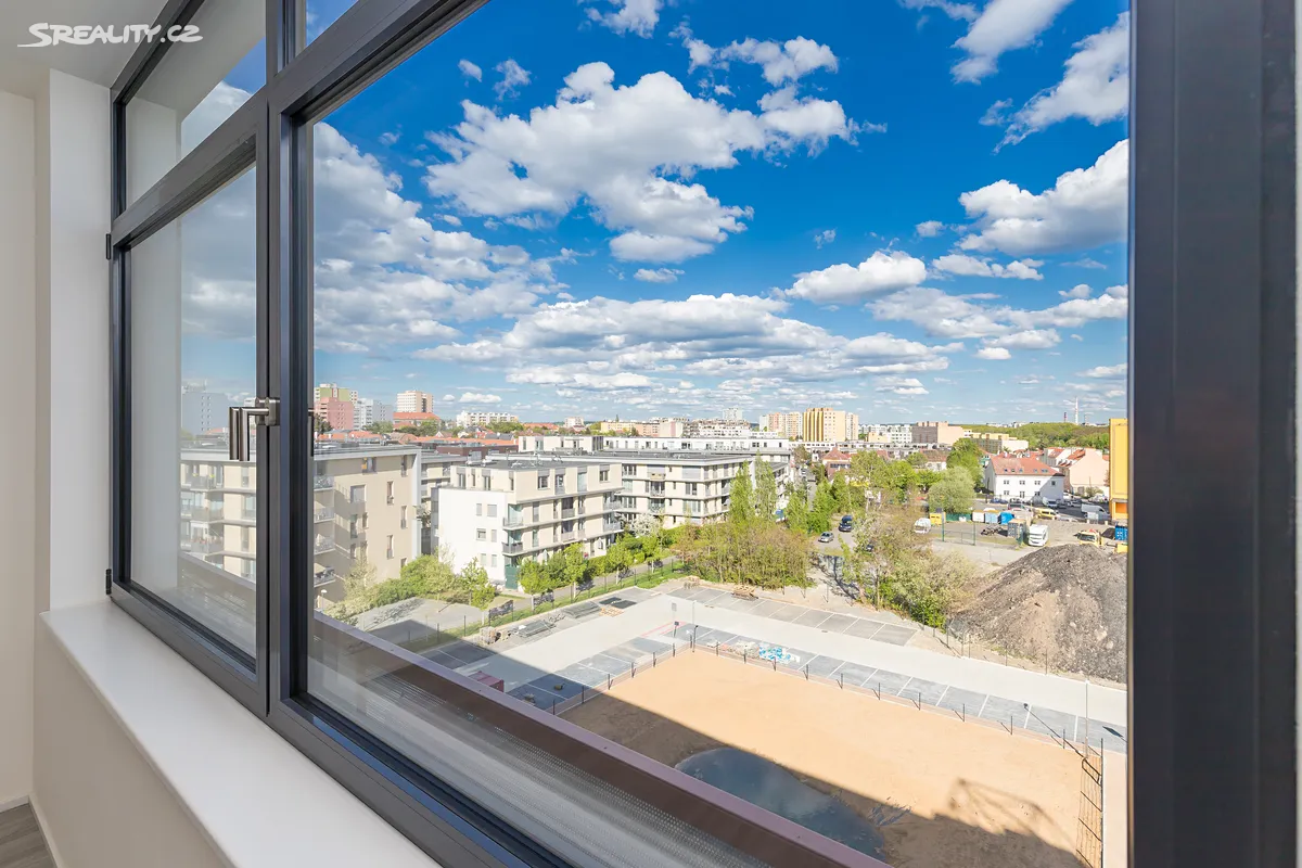 Prodej bytu 1+kk 44 m², Praha