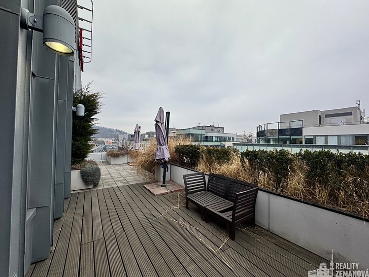 Gewerbefläche zur Miete, 469 m² (3 von 16)