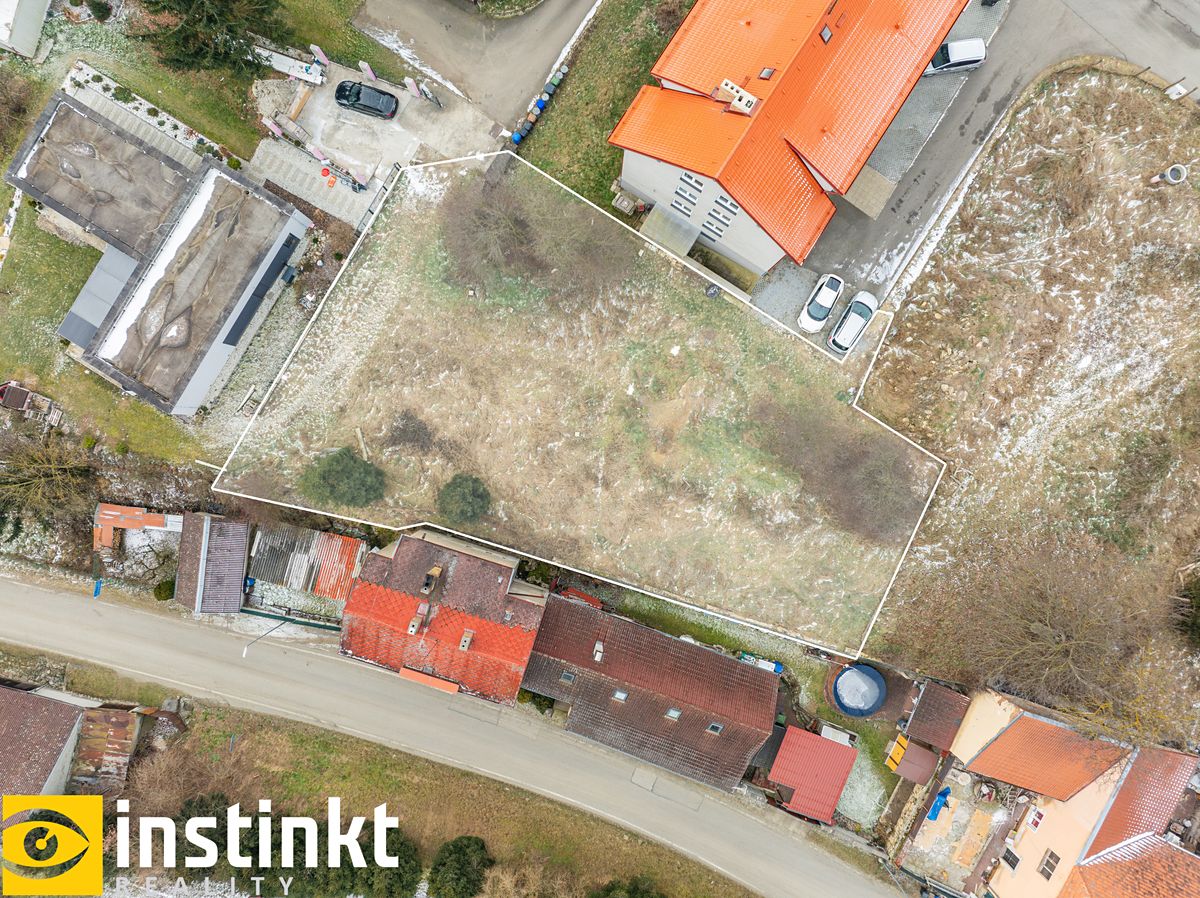 Prodej stavebního pozemku 956 m², Radomyšl – fotka 1 z 3